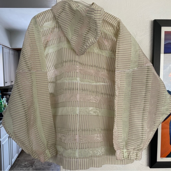Nike light jacket oversized unique pattern and fabric weave women’s XL - Picture 5 of 11